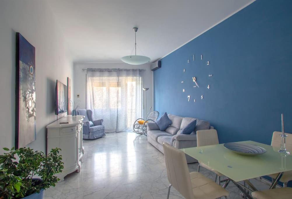 Home Bernadette روما المظهر الخارجي الصورة