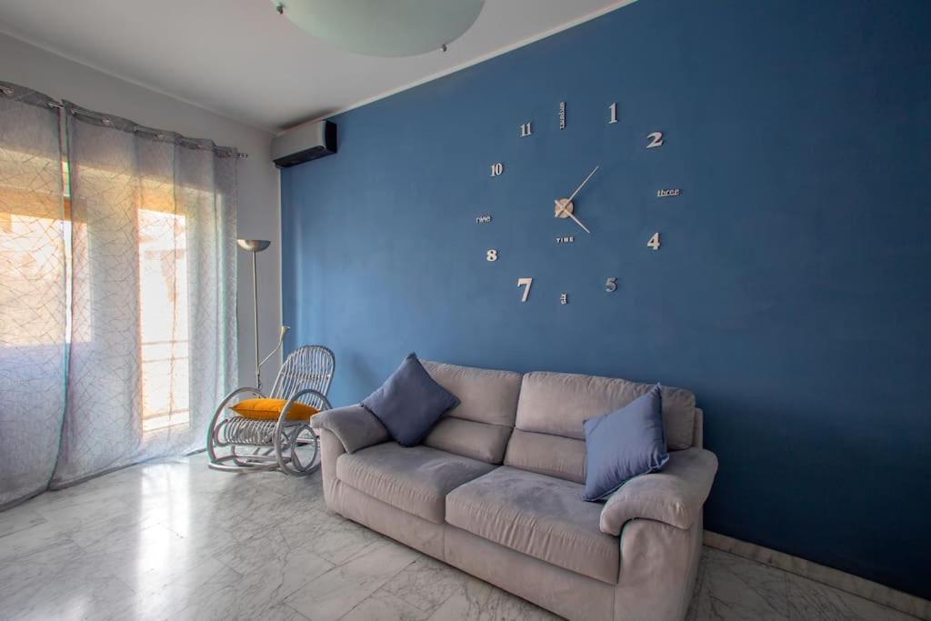 Home Bernadette روما المظهر الخارجي الصورة